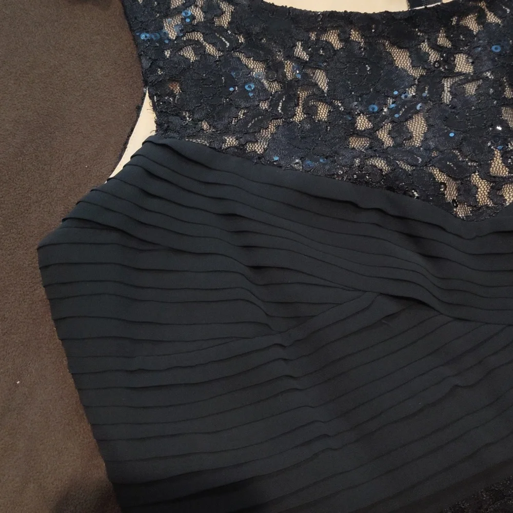 SCARLETT DRESS - Picture 5 of 5